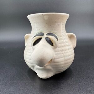 𝙋𝙚𝙩𝙚𝙧 𝙋𝙚𝙩𝙧𝙞𝙚 Pottery Egg Separator Ugly Face "It's Snot a Mug" Kitchen Decor